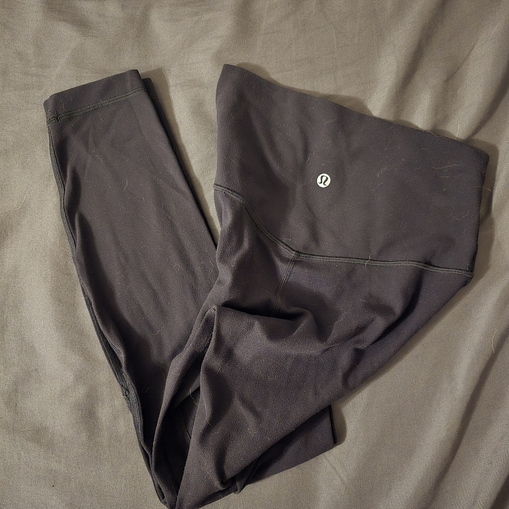 lululemon athletica Black Leggings Size 4 - Picture 3 of 4